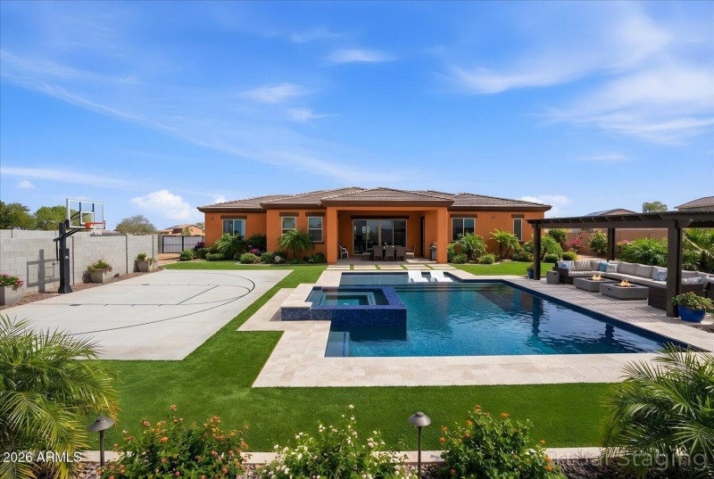 02-Virtual stage backyard