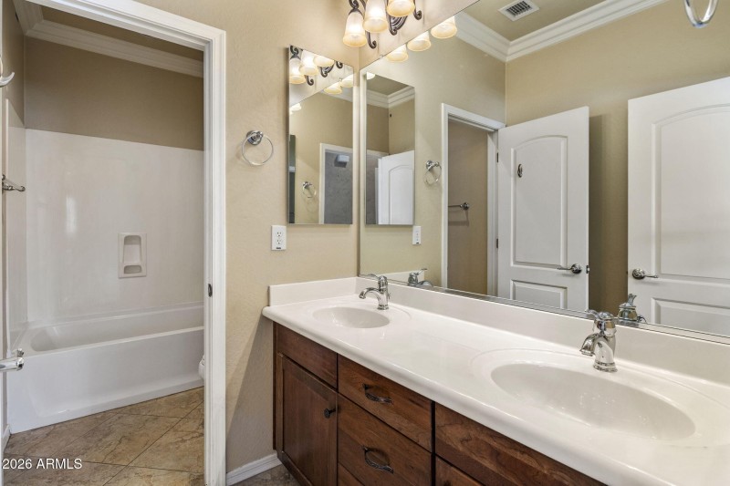 24-web-or-mls-IMG_6890