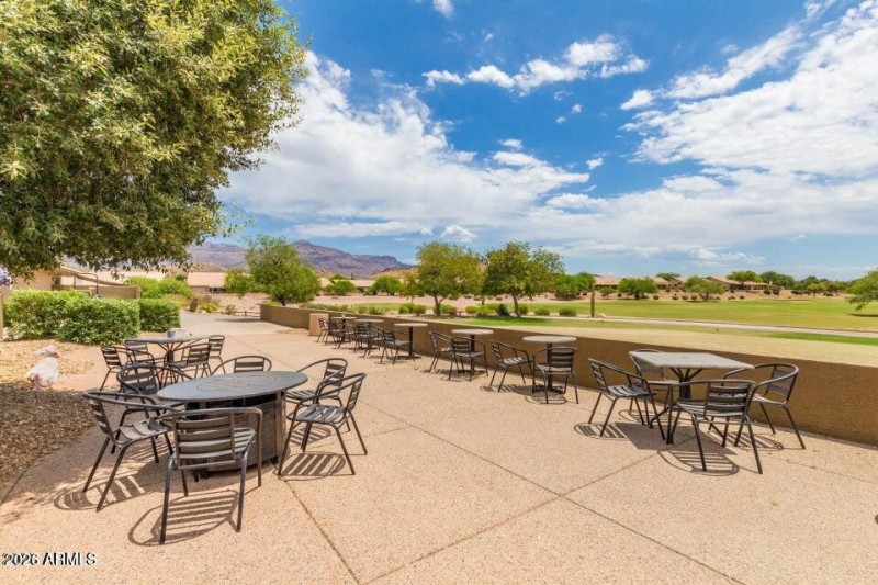 13 Mountainbrook Village