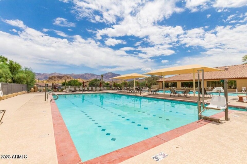 16 Mountainbrook Village