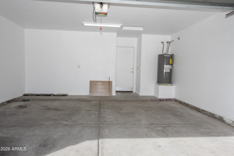 2022 E Villa Maria Dr-4