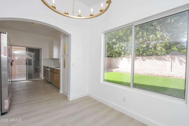 2022 E Villa Maria Dr-9