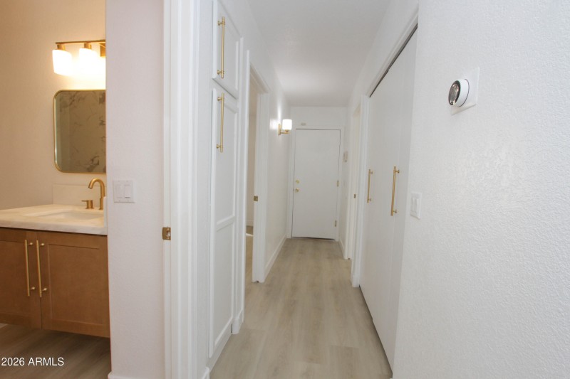 2022 E Villa Maria Dr-24