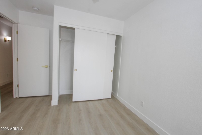 2022 E Villa Maria Dr-26