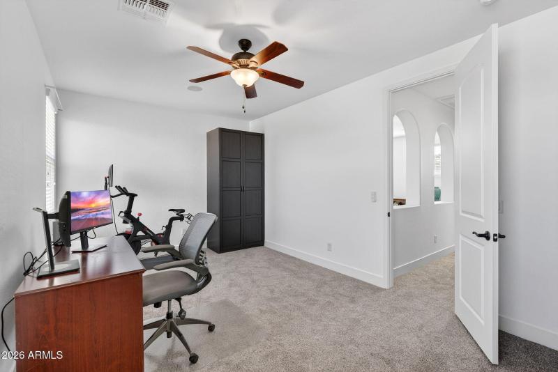 Large Loft/Flex Room