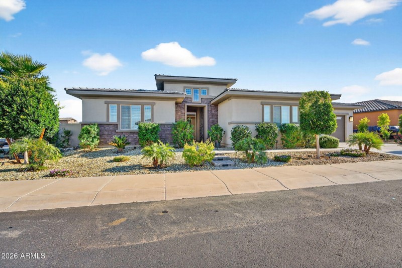 6-web-or-mls-21N 181st Dr