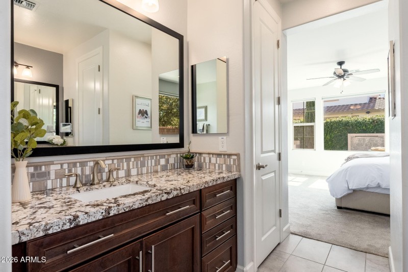 4441 S Gardenia Dr - 19