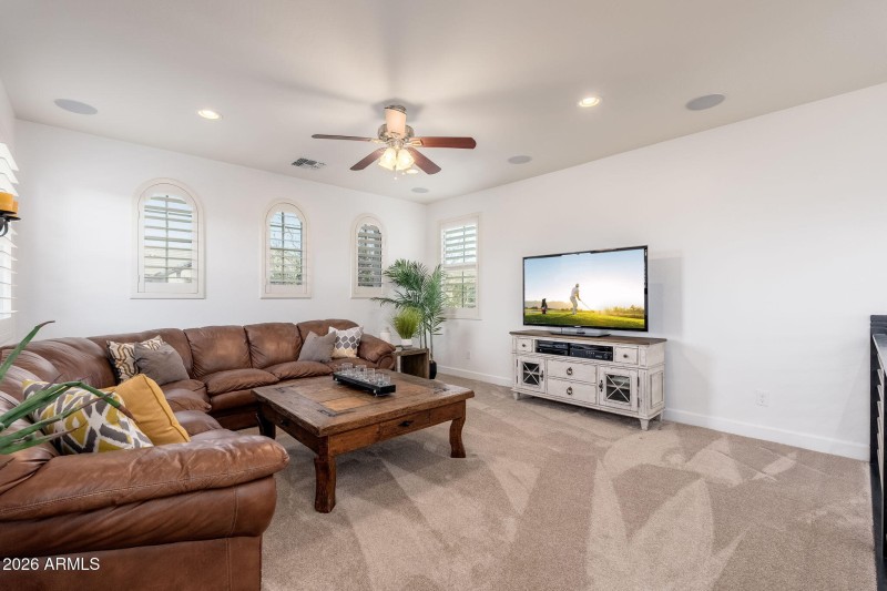 4441 S Gardenia Dr - 23