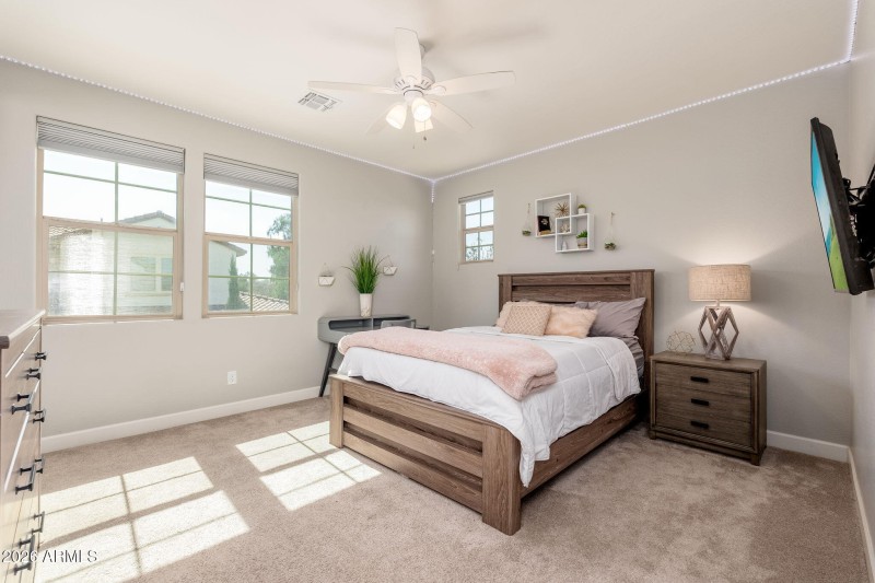 4441 S Gardenia Dr - 25