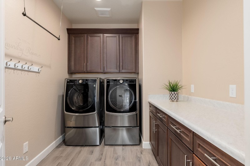 4441 S Gardenia Dr - 35