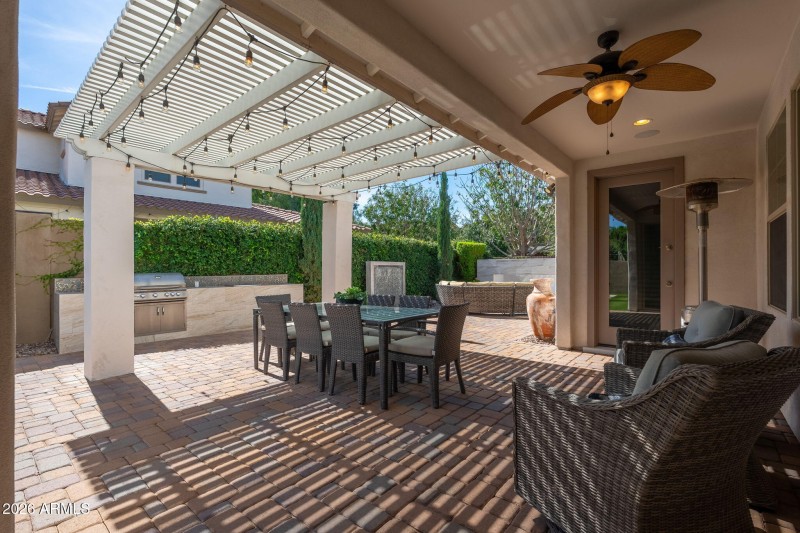 4441 S Gardenia Dr - 36