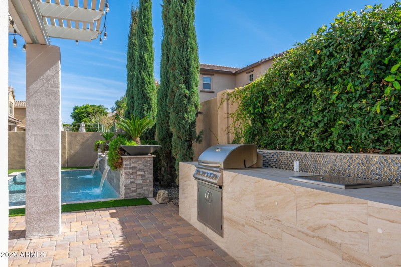 4441 S Gardenia Dr - 39