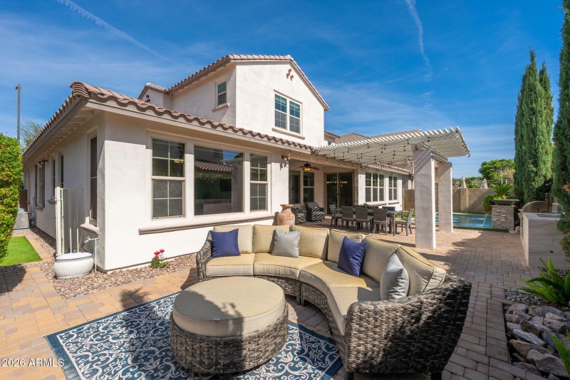 4441 S Gardenia Dr - 44