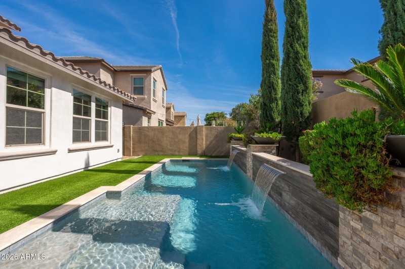 4441 S Gardenia Dr - 45