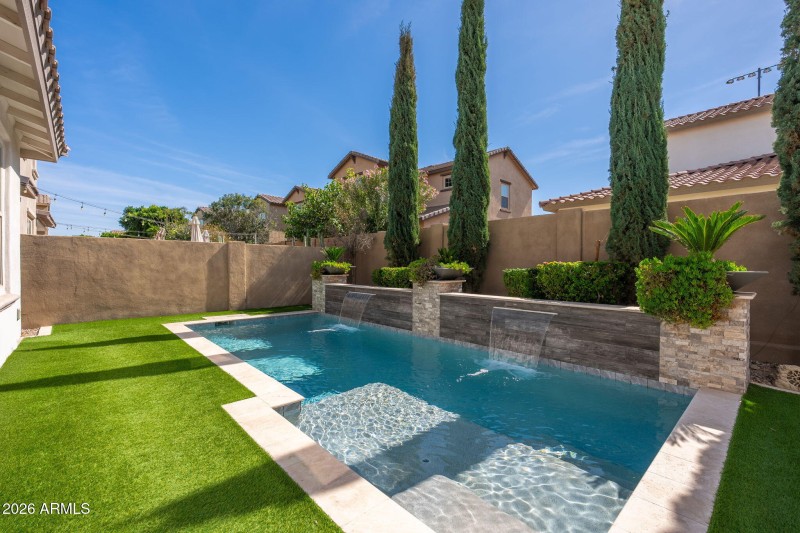 4441 S Gardenia Dr - 46