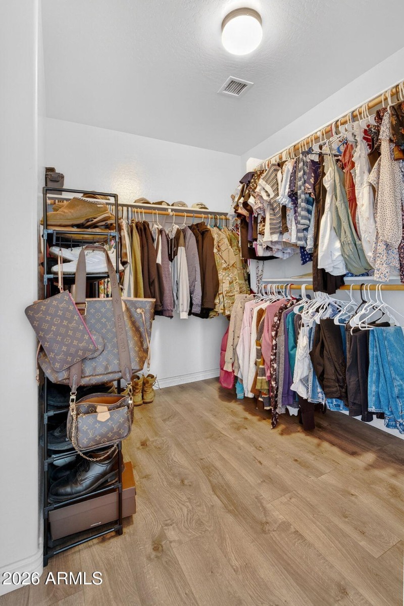 31-web-or-mls-37W Dragon Tree Ave