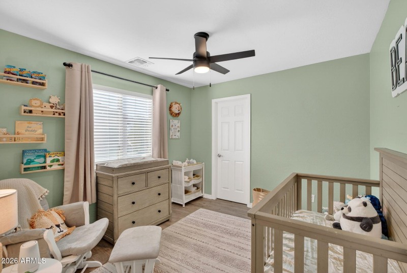 40-web-or-mls-46W Dragon Tree Ave