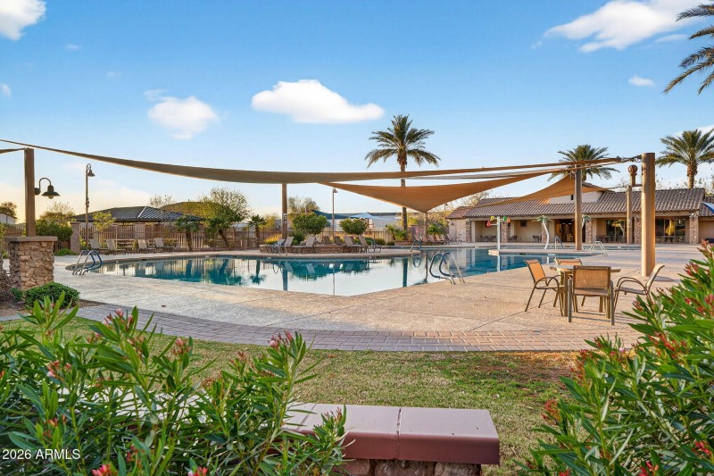 57-web-or-mls-61W Dragon Tree Ave