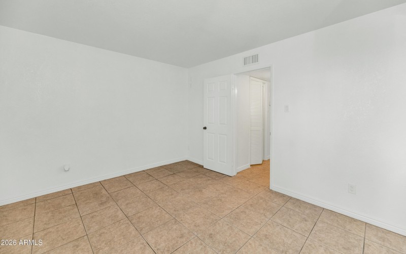 3313 N 68th St-print-007-005-TOD7775-420