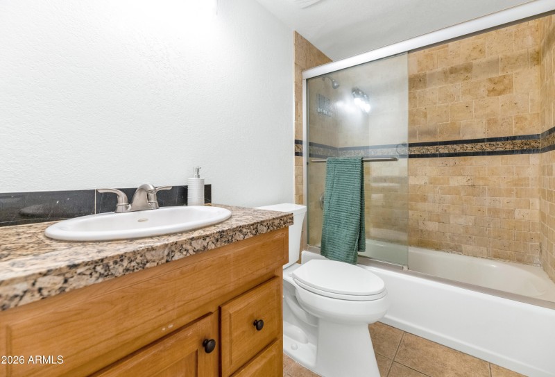 3313 N 68th St-print-009-018-TOD7777-420