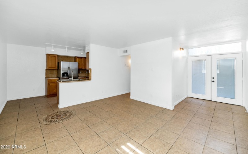 3313 N 68th St-print-010-016-TOD7778-420