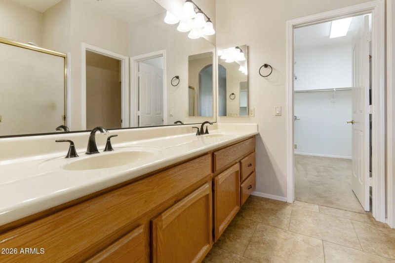 Primary Suite Bath & closet entry