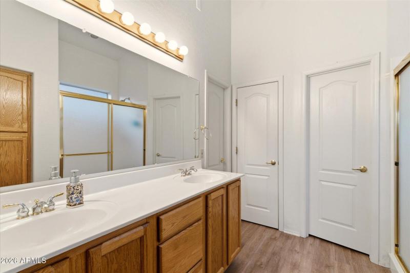 Dual Vanities & Oversized Mirror