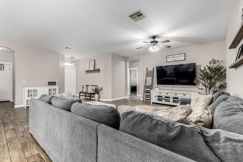 8e7fae8aa318ab0b133d4c7b21ab7013