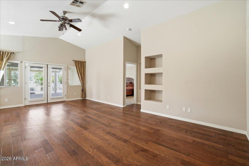 16-2424 E Hancock Trail_RedHogMedia