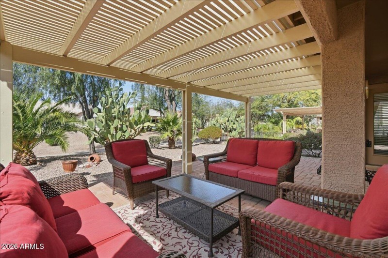 30-2424 E Hancock Trail_RedHogMedia