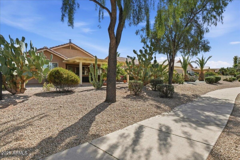 36-2424 E Hancock Trail_RedHogMedia