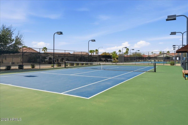 39-2424 E Hancock Trail_RedHogMedia