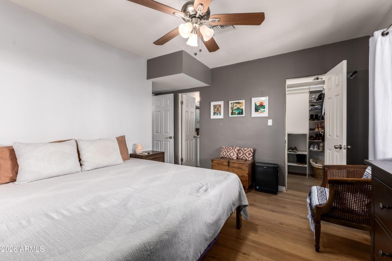 699f1d_12 - Indianola