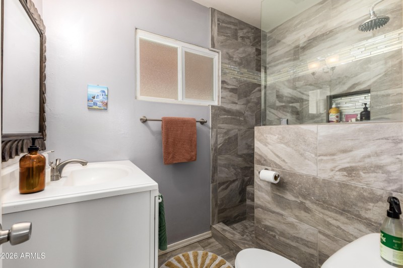 699f1d_14 - Indianola