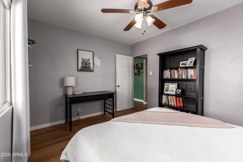 699f1d_17 - Indianola