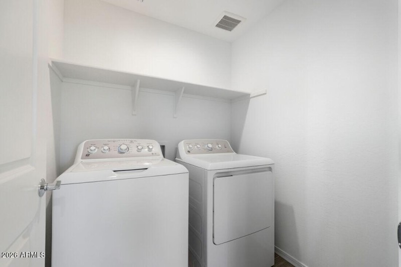 hj-az-phoenix-parkside-villas-cc-em3-lot