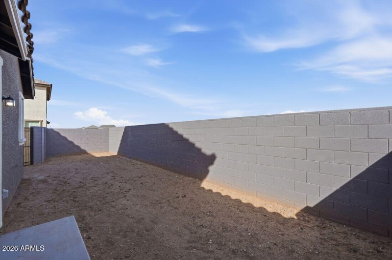 hj-az-phoenix-parkside-villas-cc-em3-lot