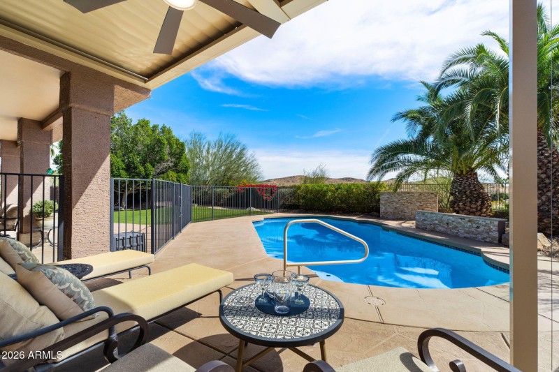 020___615 W Mountain Vista Dr