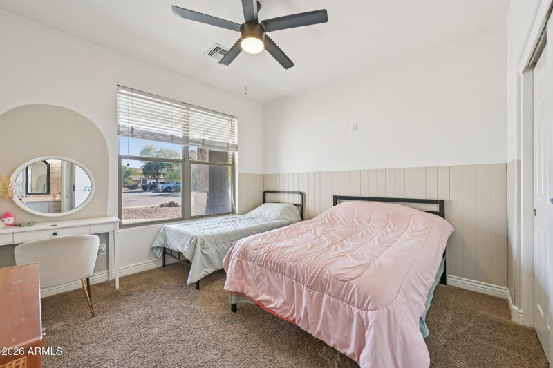 29-web-or-mls-N Vine Ave-S2102-029