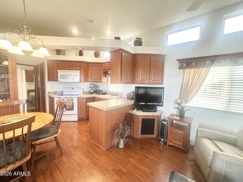 GORGEOUS FLOORING & CABINETRY