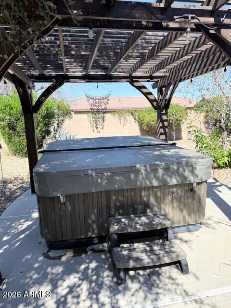 Hot tub_Gazebo (2)