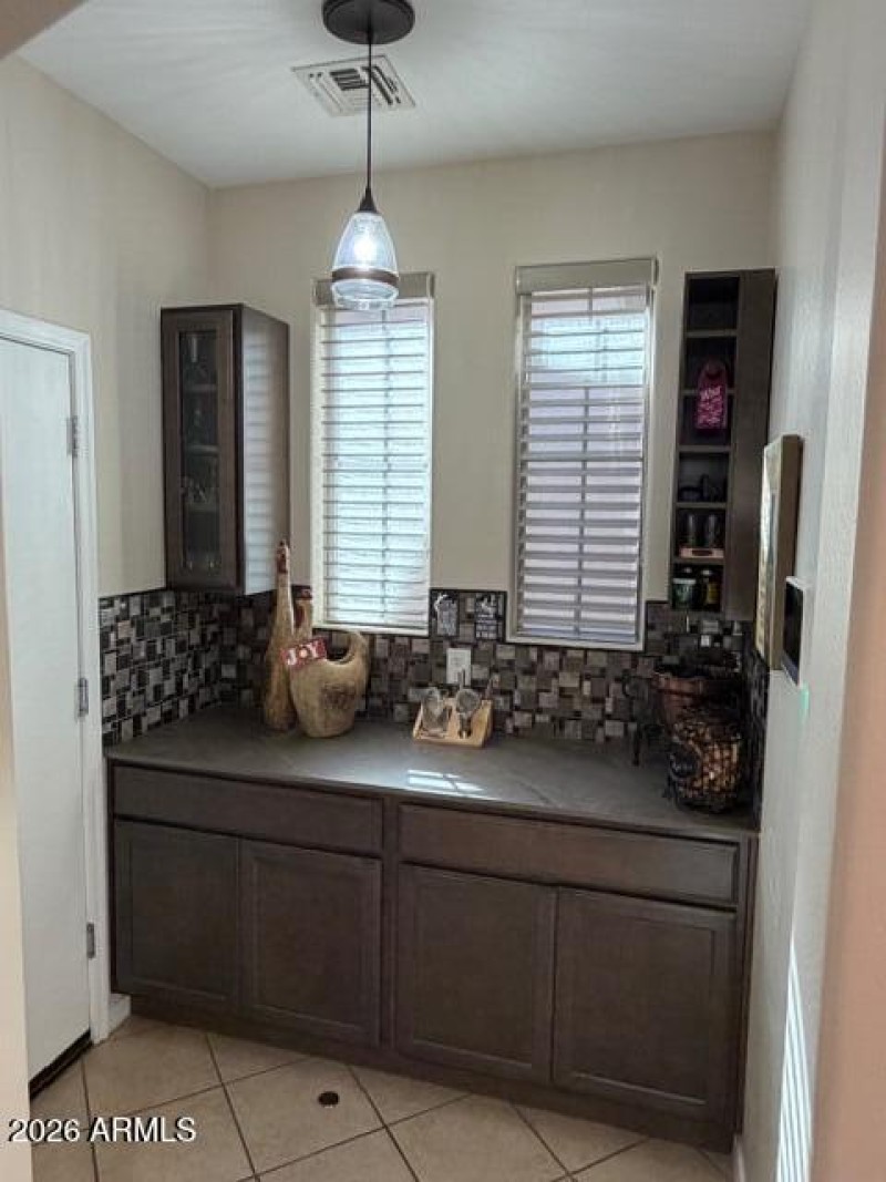 Butlers Pantry_Direct Garage Entry