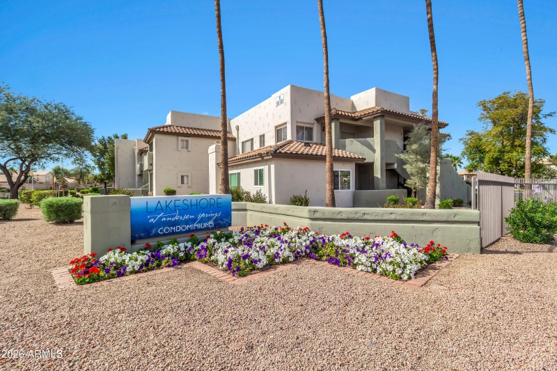 Lakeshore At Andersen Springs