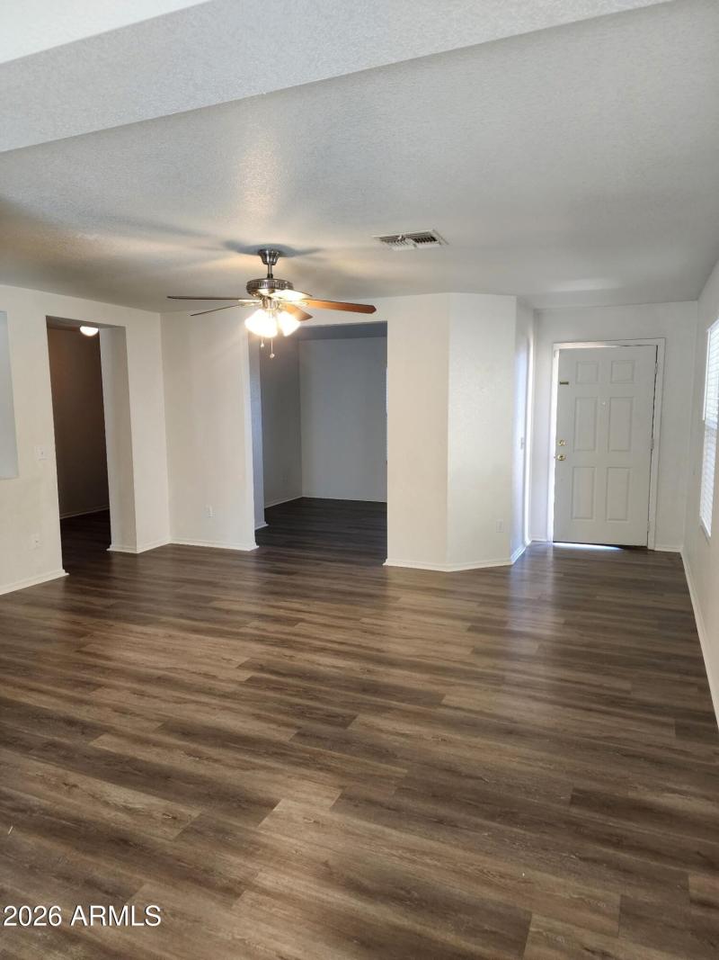 3f2a1ead-9353-403f-a6f4-03f11577c62e