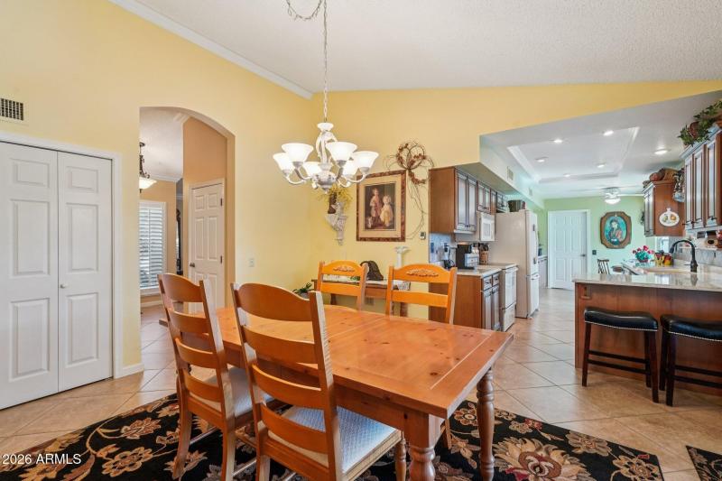 16-web-or-mls-W Franciscan Dr-S2502-016