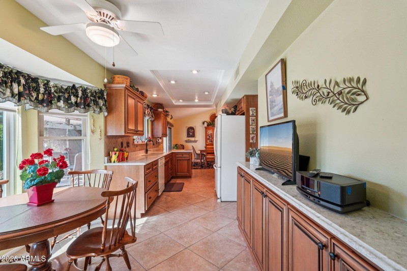 19-web-or-mls-W Franciscan Dr-S2502-019