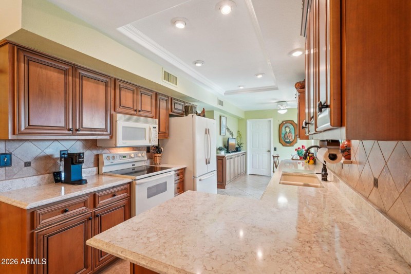 23-web-or-mls-W Franciscan Dr-S2502-023