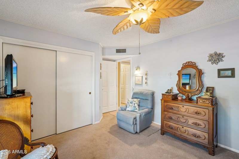 27-web-or-mls-W Franciscan Dr-S2502-027