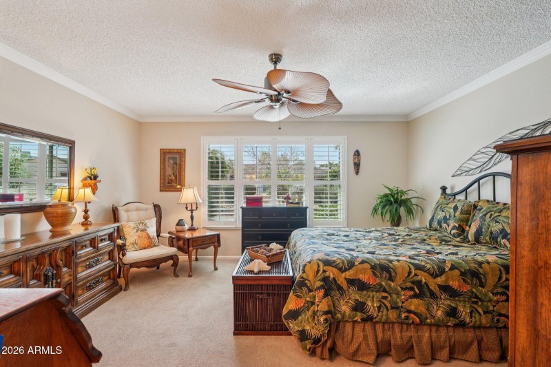 36-web-or-mls-W Franciscan Dr-S2502-037