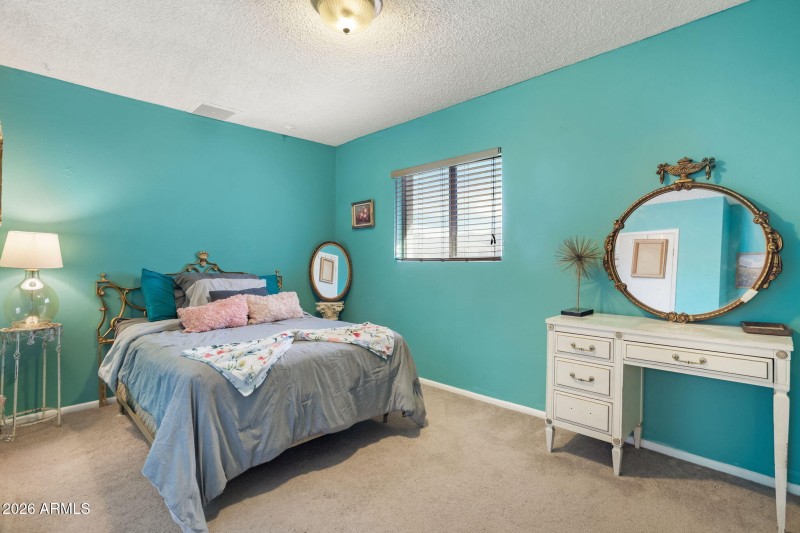 2220 E Blanche Dr Phoenix - 270